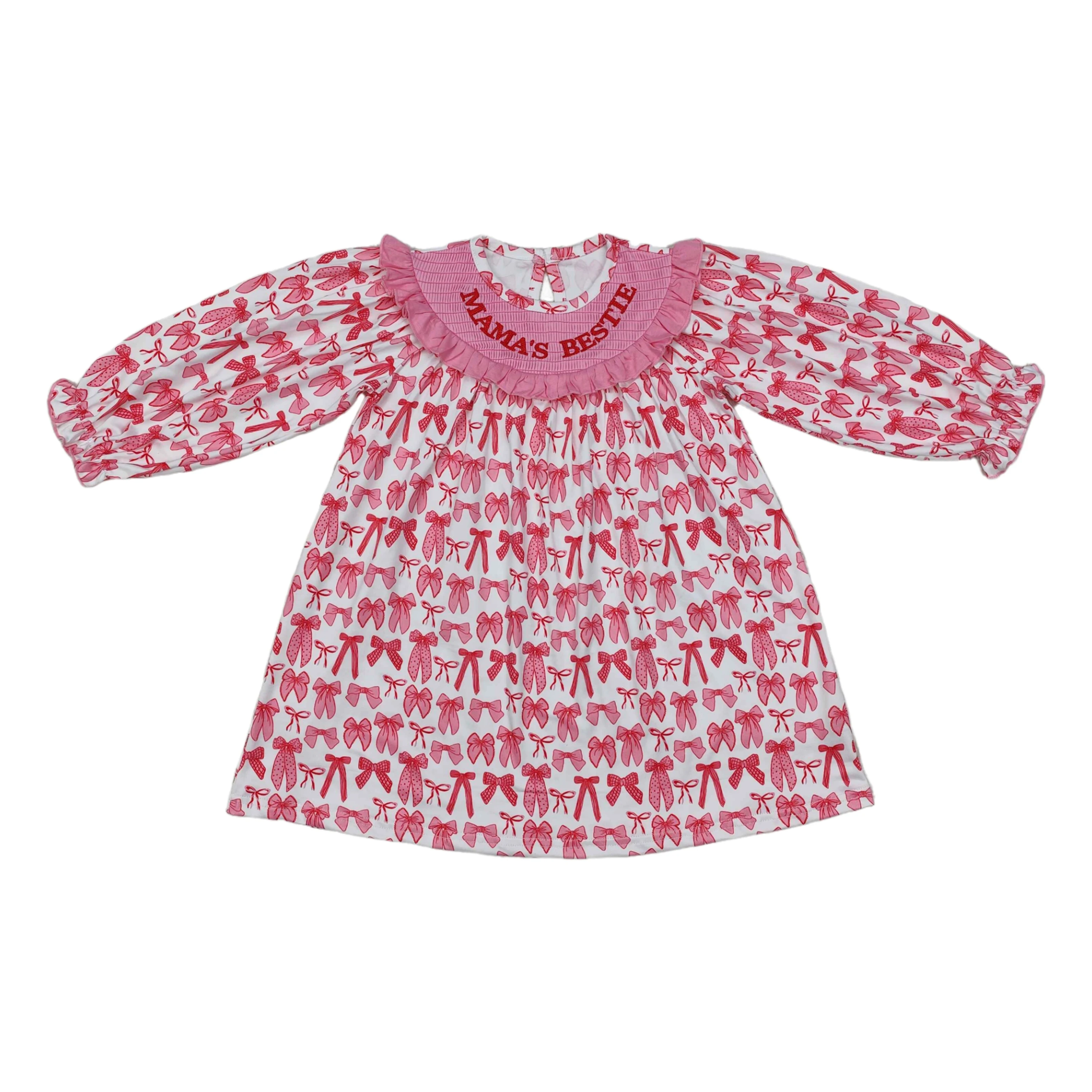 Venta al por mayor RTS niños ahumados mangas largas bebé niña niño hasta la rodilla bordado vestido de mamá niños volantes arcos ropa