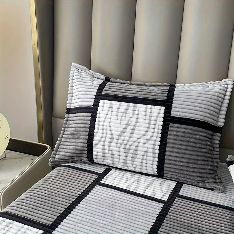 Milk Velvet Pillow Shams Set of 2 Woven No-Print Zippered Pillow Covers Hotel Quality Pillowcase Protector Hypoallergenic