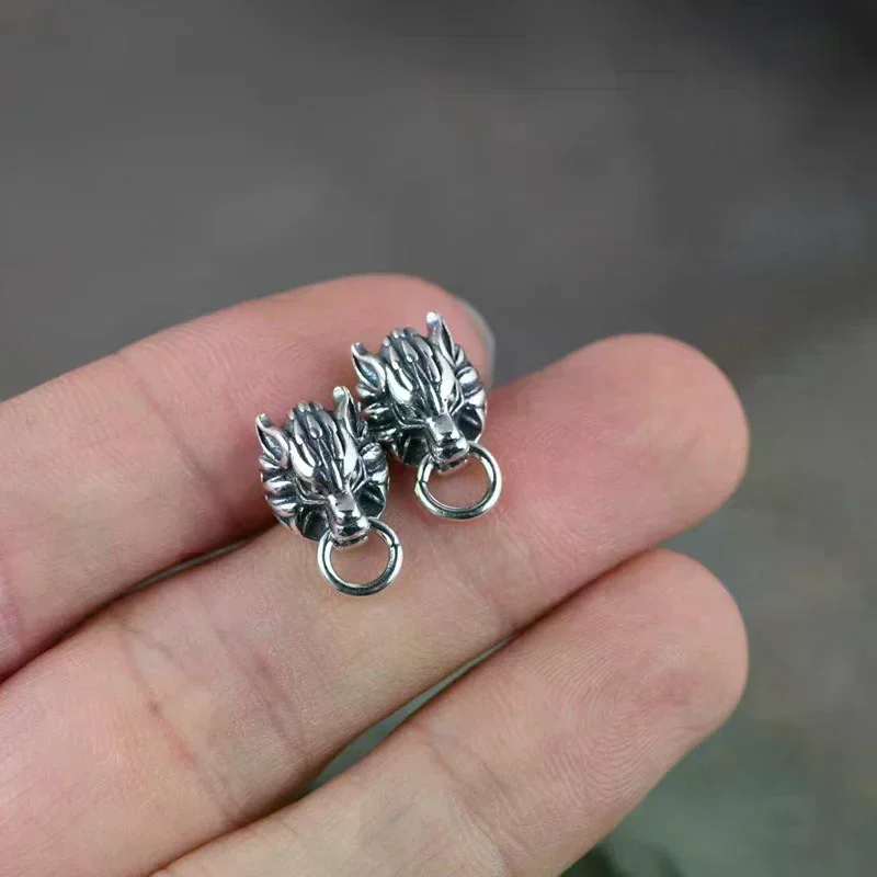 Hot Game Final Fantasy Cloud Strife Wolf Stud Earrings For Men Women Gift