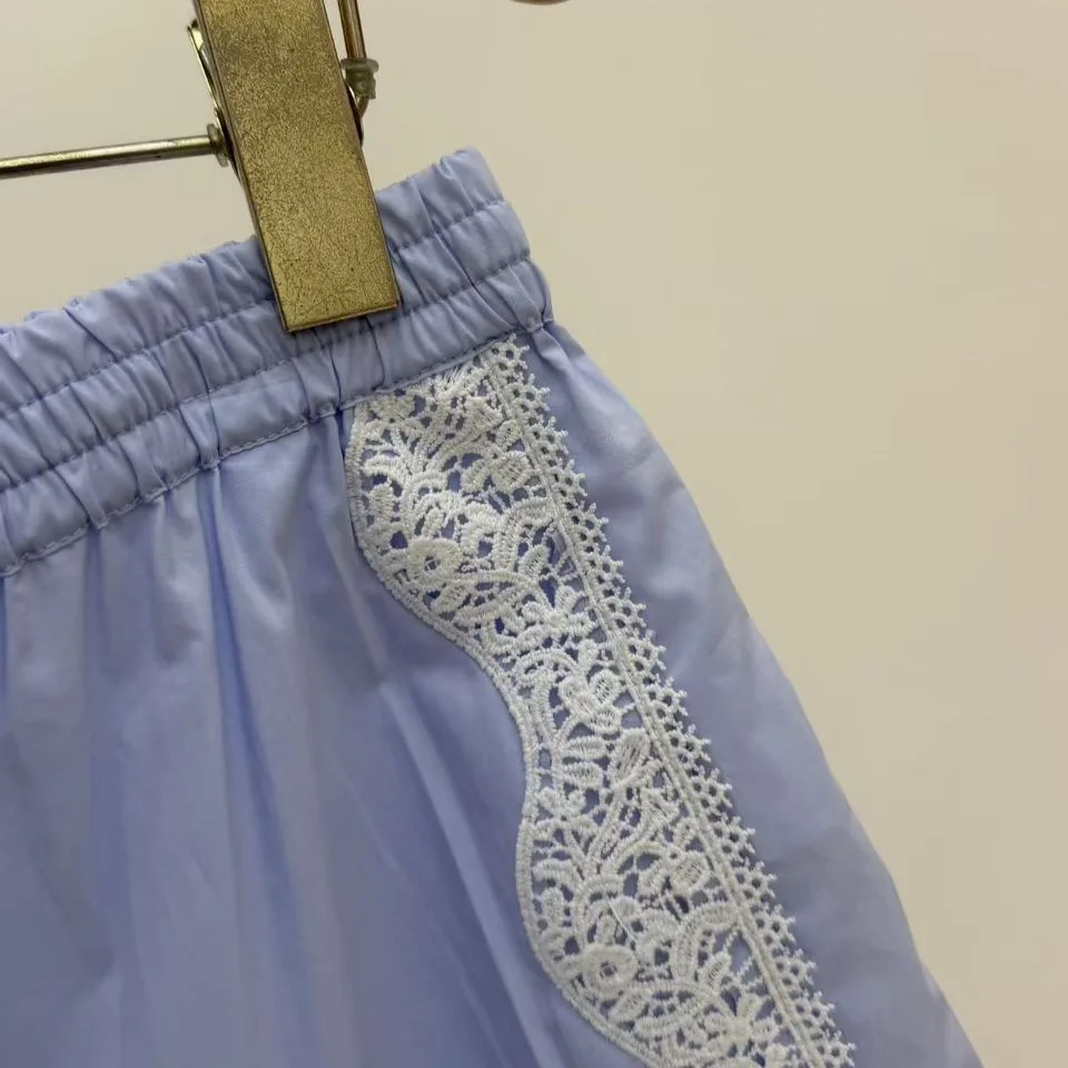 

Ladies' Hollow Lace Splicing Set Turn-Down Colla Single Breasted Long Sleeves Shirt + Loose Shorts Casual Suit