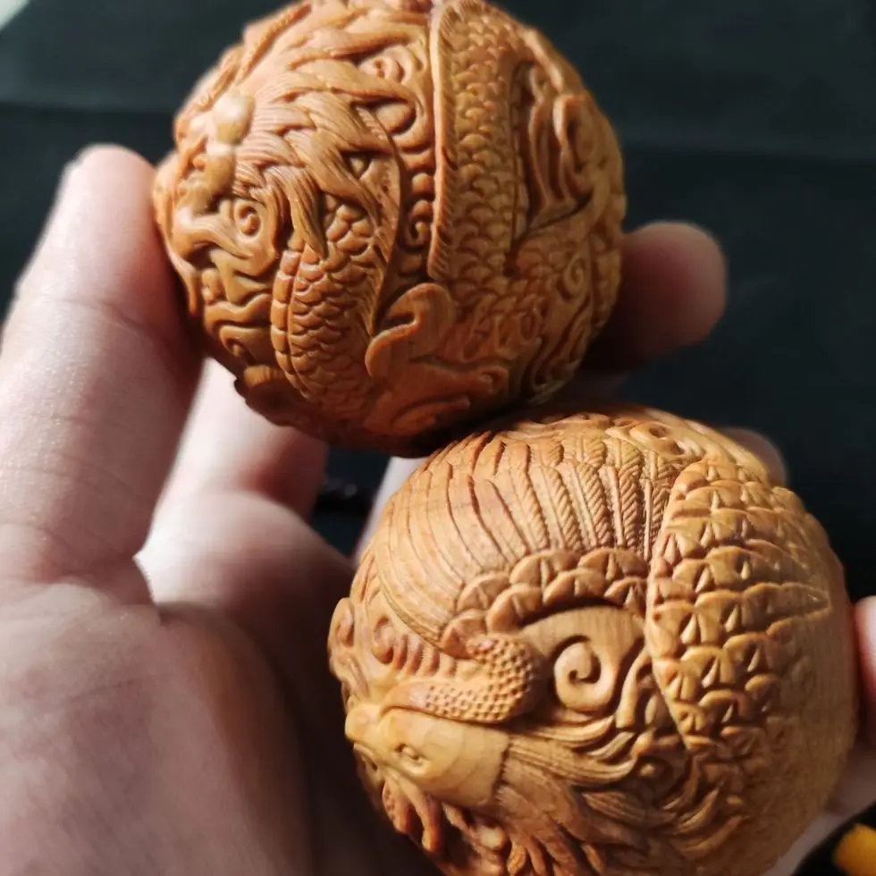 Yellow Wood Carving Hand Handle Piece Zodiac Dragon Player Health Ball Portable Plate Panlong Phoenix Text Play Carving Crafts