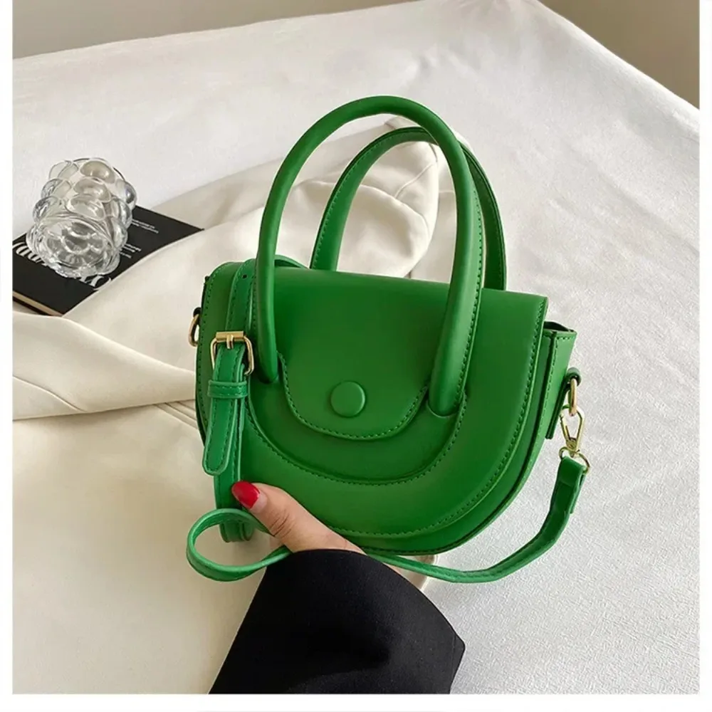 Designer Women Shoulder Bags Vintage Solid Color Saddle Bags Luxury Shell Bags Female Phone Bags Shopping Bags Ladies Handbags