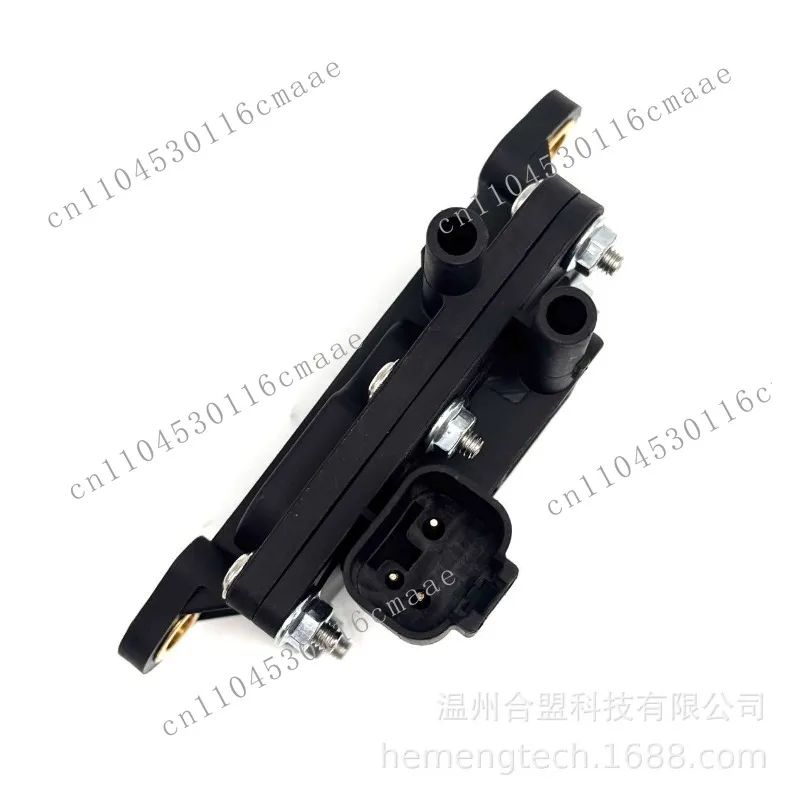 OE: 2357734 Suitable for P, G, R, T Series Automotive Differential Pressure Sensors