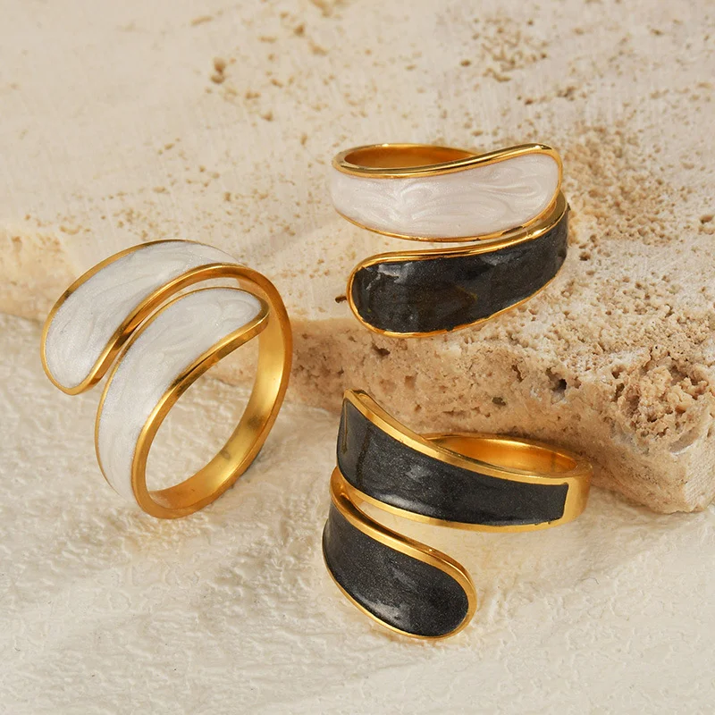 Kissmoon Vintage Drip Oil Ring for Women Stainless Steel Minimalist Black White Enamel Open Finger Ring Stackable Jewelry Gift
