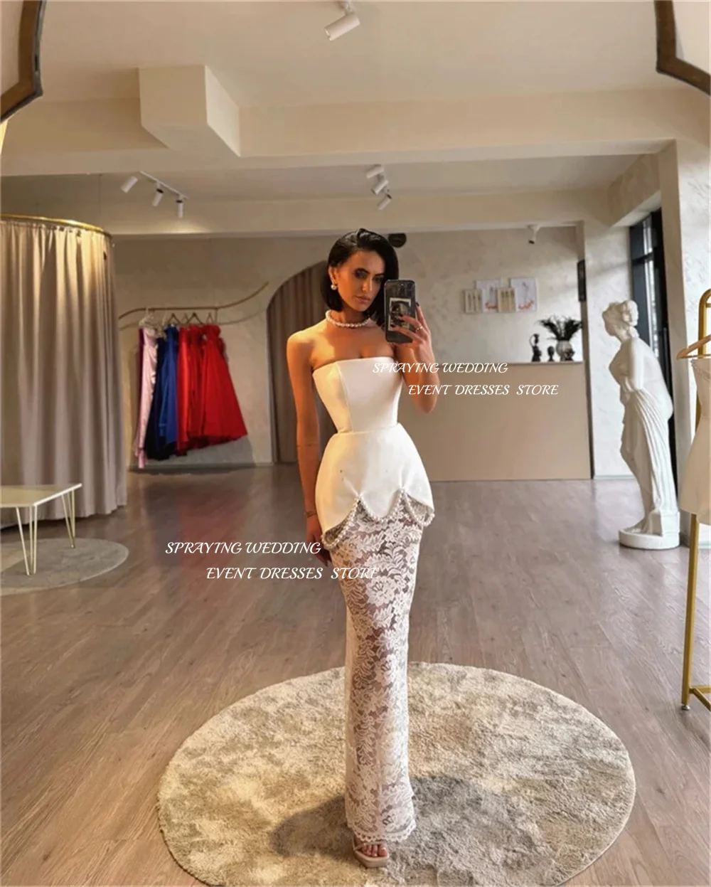 فساتين زفاف حورية البحر أنيقة بدون حمالات بدون أكمام طويلة من الدانتيل واللؤلؤ مصنوعة حسب الطلب 2026