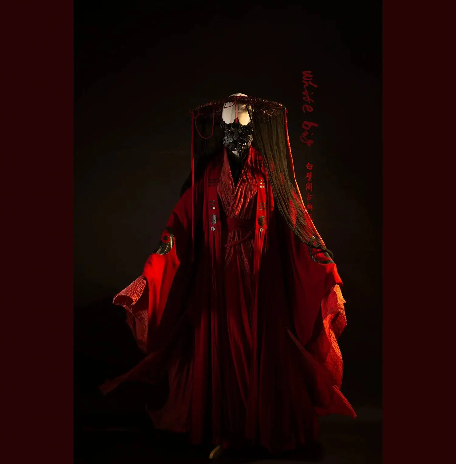 

Halloween Costume Taoist Weirdo Li Huowang COSplay In Ancient-style Taoist Robe Horror Folklore Costumes