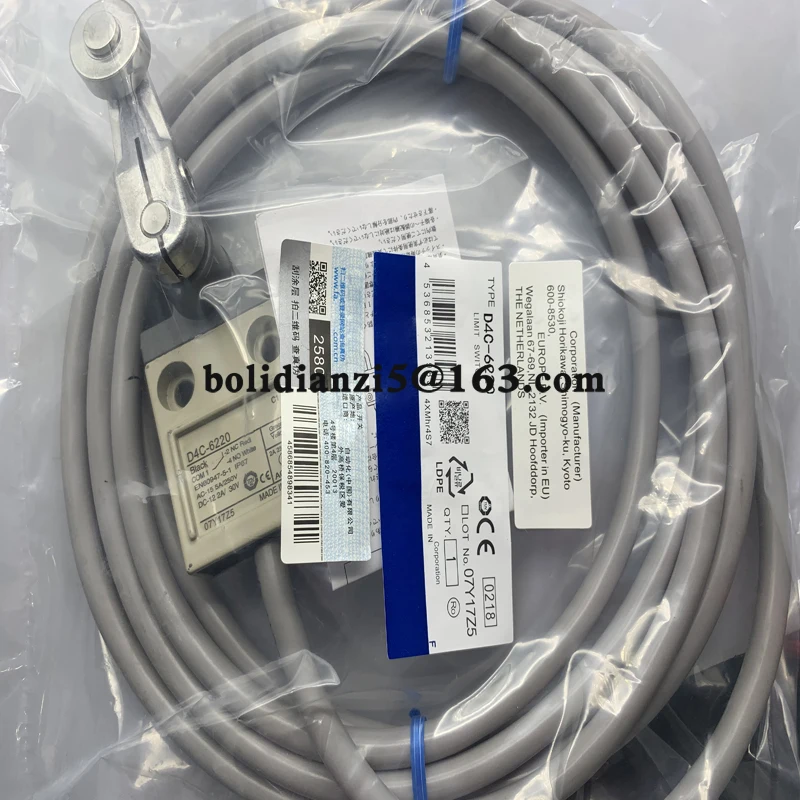 travel switch  D4C-1521  D4C-1202  D4C-3302  D4C-1520  D4C-1332  D4C-4532    In stock