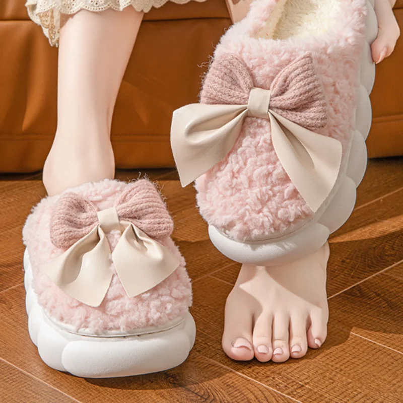 Zapatillas de interior peludas con lazo para mujer, pantuflas de algodón antideslizantes y cómodas para invierno, chanclas cálidas y esponjosas de piel para mujer 2025