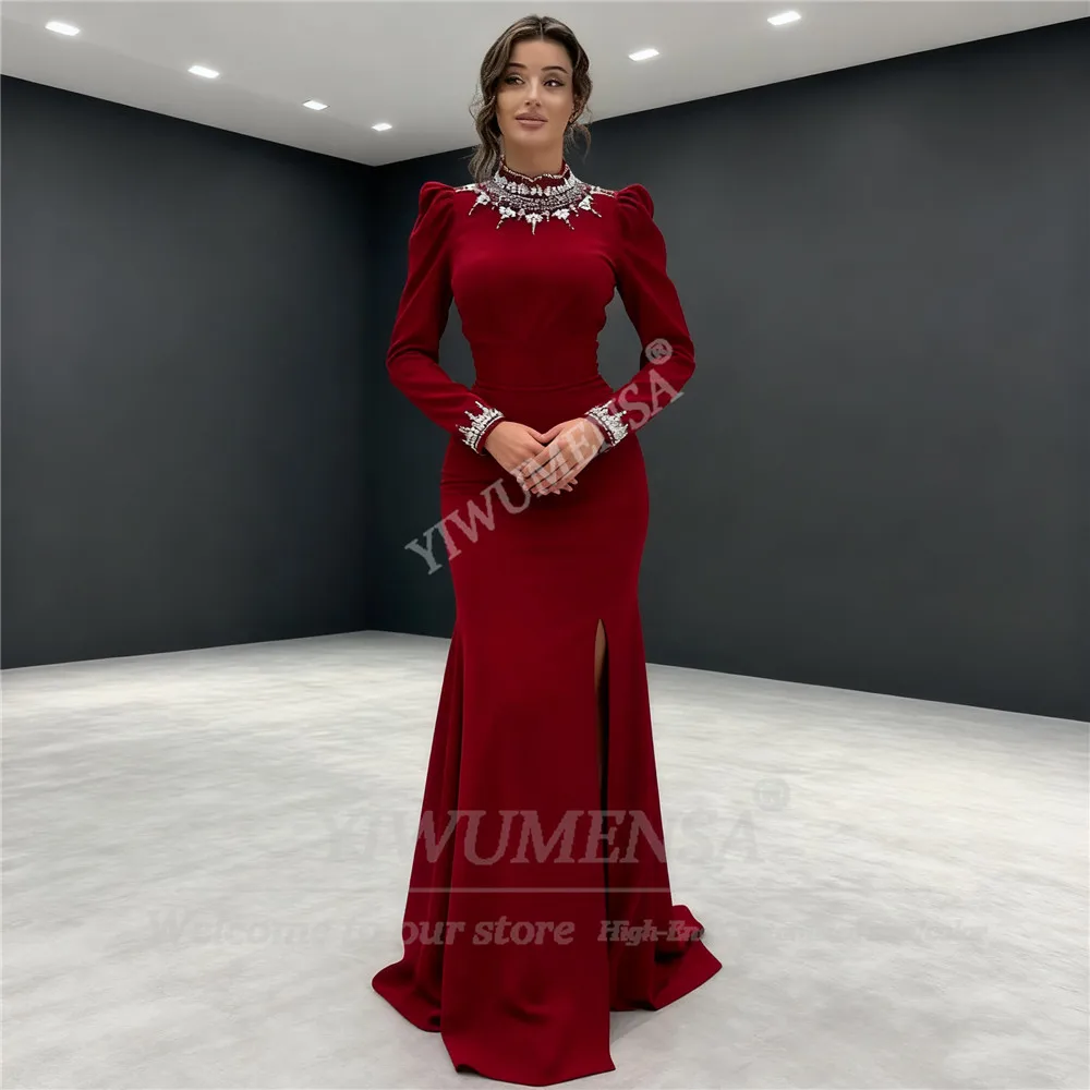 ชุดราตรีผ้าชีฟองสีเบอร์กันดีประดับคริสตัล  คอสูง แขนยาว  แบบสั่งตัดได้  สำหรับงานพรอมหรืองานเลี้ยงอย่างเป็นทางการ  ชุดราตรีสำหรับผู้หญิง