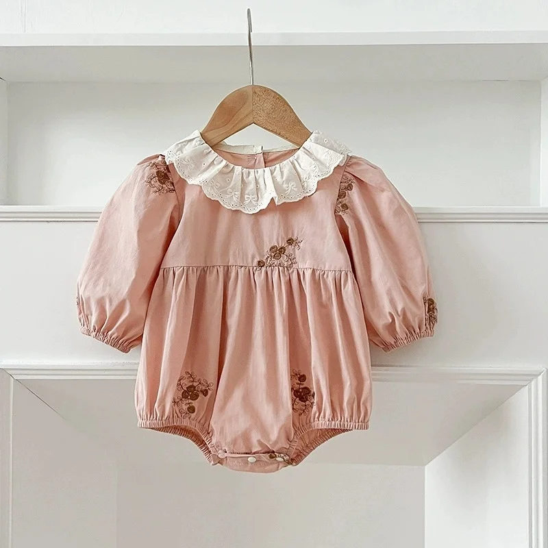 2025 Nuovo vestito da festa per ragazza primaverile Pagliaccetto per bambina a maniche lunghe in cotone con ricamo floreale Abiti da principessa per bambini Abiti da sorella