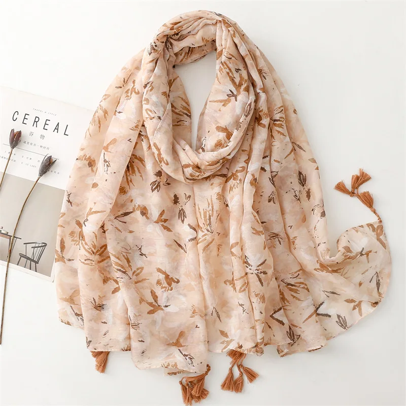 

2023 New Beautiful Ombre Flower Print Tassel Scarf Shawls Long Beach Head Floral Foulard Scarves Hijab Wrap Free Shipping