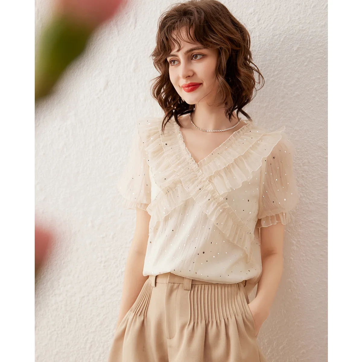 LOUIS YAO Women Shirt 2024 Summer Blouses V Neck Short Sleeve Elegant Sequin Casual Pullover Top