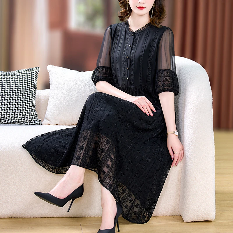 2023 Summer New Black Silk Mesh Embroidered Short Sleeve Dress O-Neck Loose Large Waist Slim Bohemian Knee Length Dress