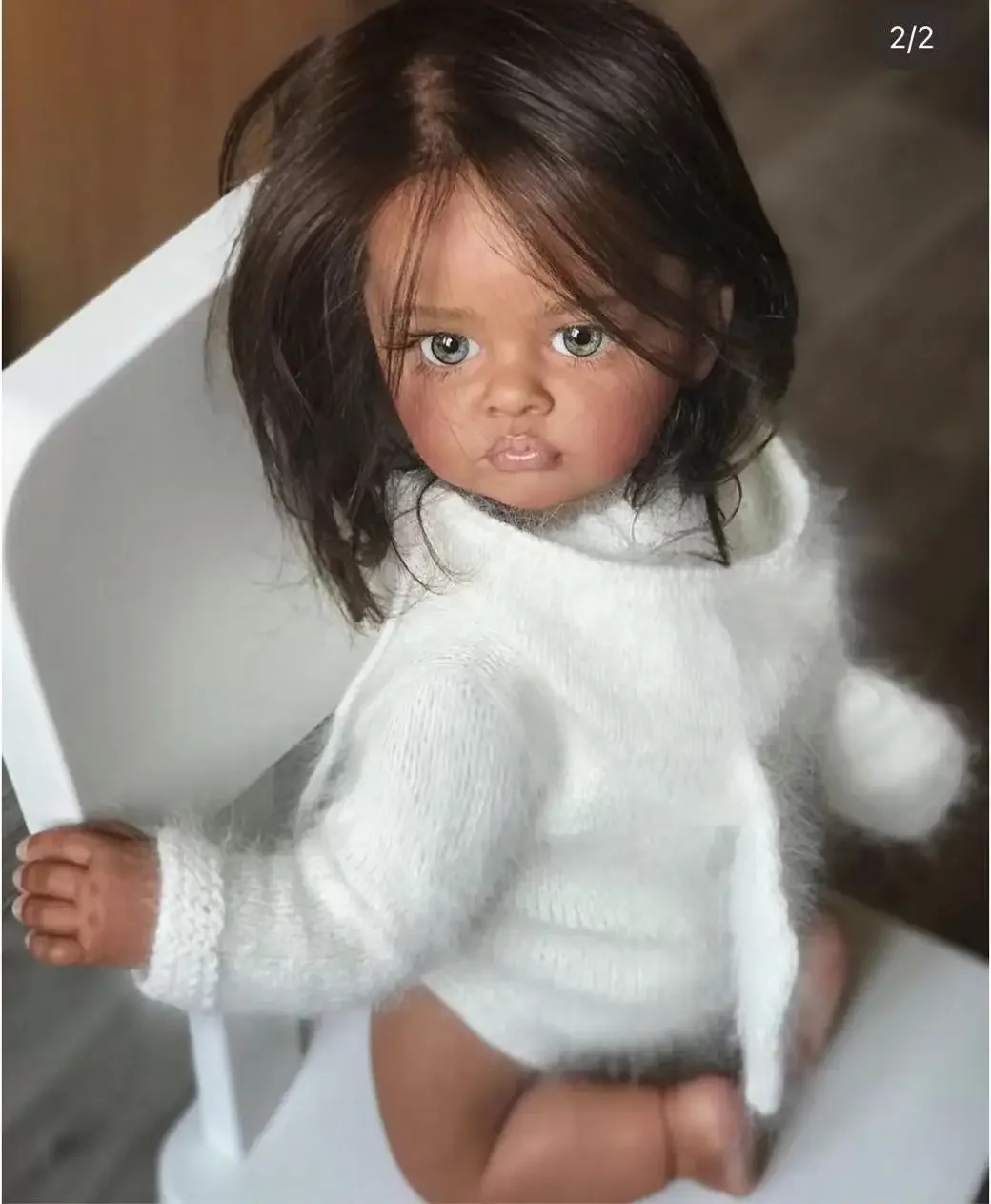 Fornecimento limitado personalizado 24 polegadas bebê reborn tutti com cabelo enraizado à mão pele escura já finalizada boneca vestido diferente