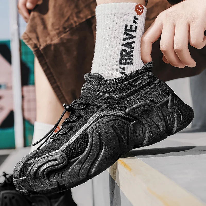 2026 New Men's Mesh Slip-On Sock Shoes, Breathable Anti-Slip Wearable Dad Sneakers, Fashion Versatile Casual Lazy Shoes