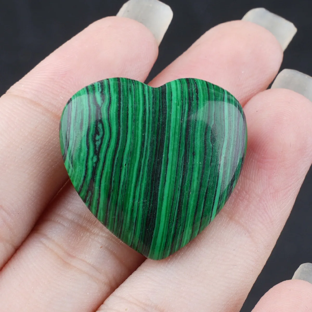 6PCS Malachite 25MM Love Heart Ornament for Home Decoration Crystal Healing Stones for Reiki Chakra Meditation Yoga Energy
