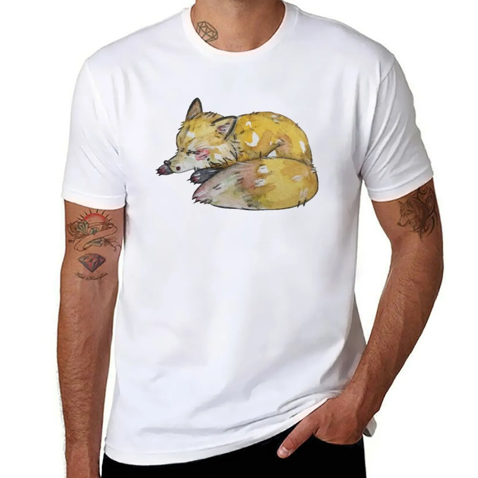 

Cute sleeping baby fox T-Shirt mens graphic t shirts man t shirt cotton T-Shirt