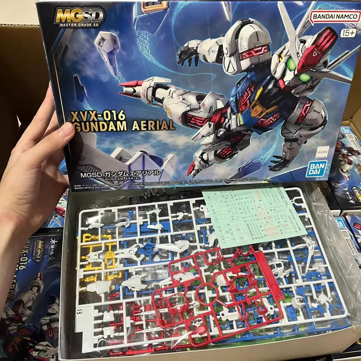 バンダイ機動戦士ガンダム SEED DESTINY THE WITCH FROM MERCURY MGSD 風の精霊ガンダムアクション玩具フィギュア組立ギフト