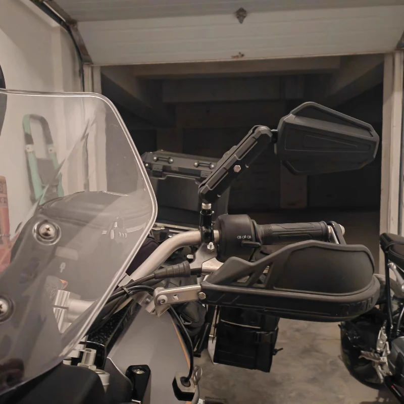 

Универсальные зеркала для мотоциклов, регулируемый угол, складное боковое зеркало на руле, совместимое с уличным велосипедом Adventure Dirt