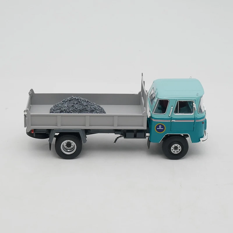 Ixo 1:43 Scale Diecast Alloy Nazar B Spanish Flatbed Truck Toys Cars Model Classic Adult Gift Collection Souvenir Static Display