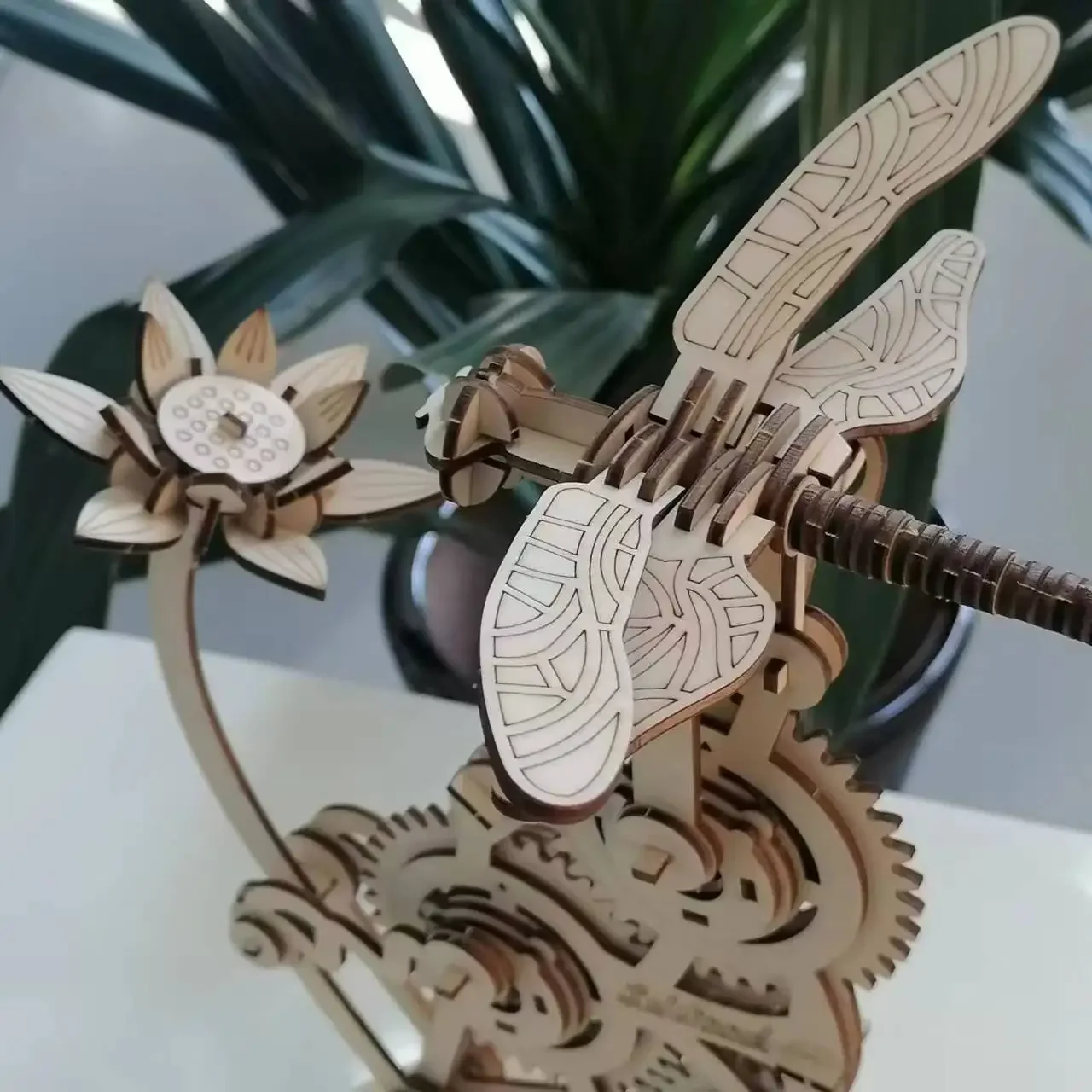 Juguetes de entrenamiento cerebral DIY, bloques de construcción de libélula para niños y adultos, juego de bloques de construcción tradicionales chinos