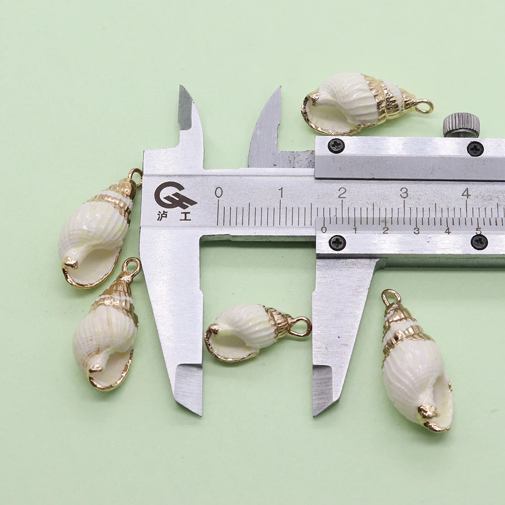 

Natural Shell Pendants White Single-hole Wire-wrapped Conch Pendants for DIY Fashion Necklaces Bracelets Earrings and Pendants