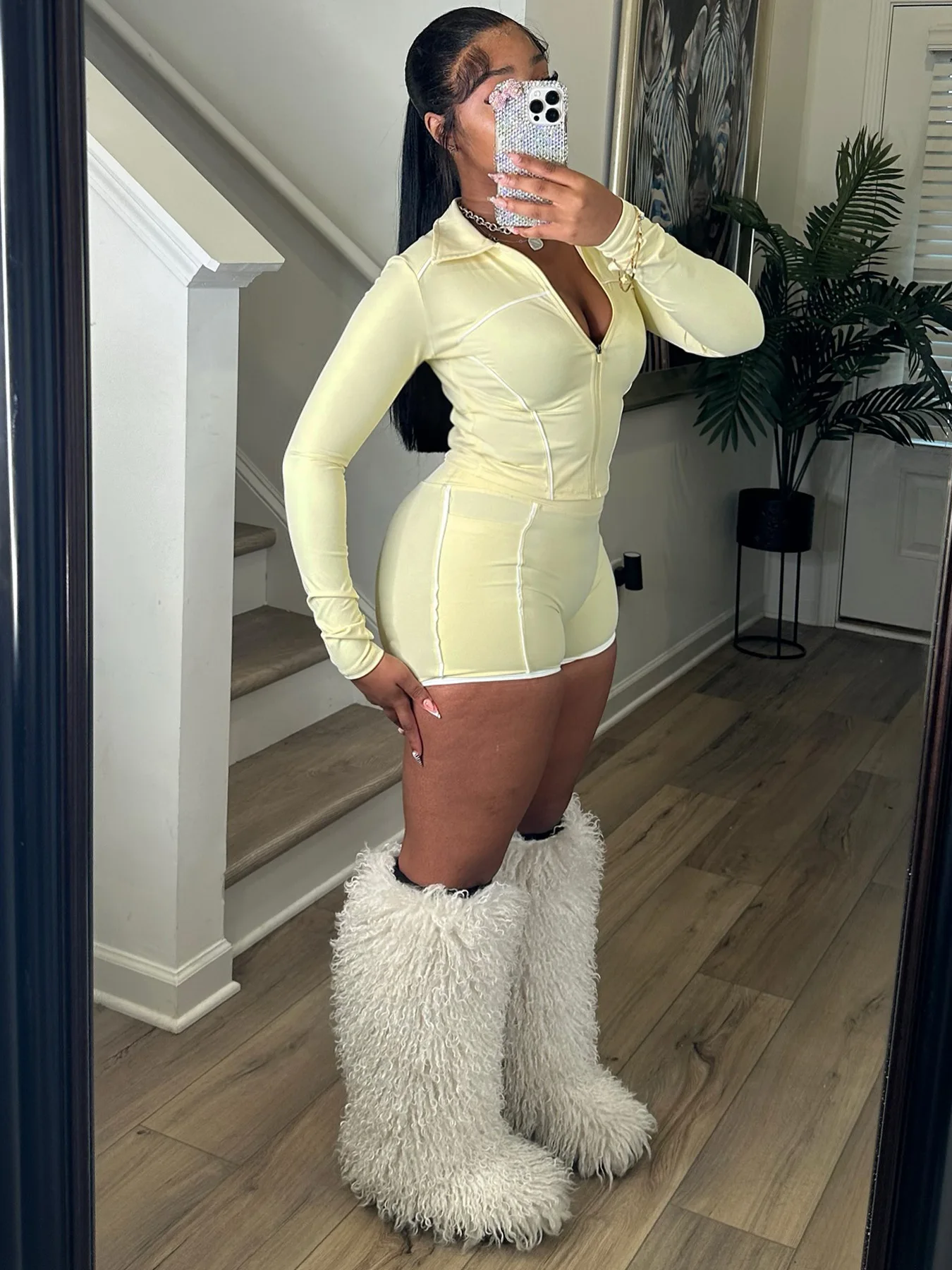 

Women Activewear Fashion Slim Long Sleeves Jackets Top And Shorts Yoga Sports Casual Two Piece Set Tracksuits Gym Fitness Sets