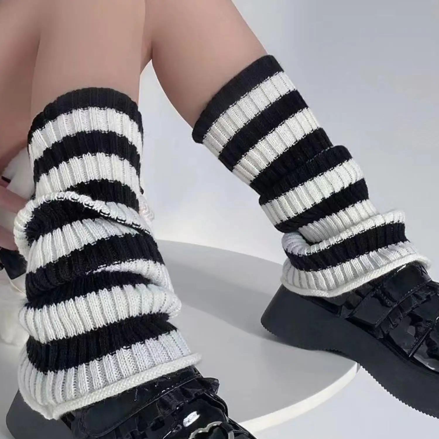 Autumn Winter JK Girls College Foot Cover Warm Pile Socks Boot Cover Black White Striped Knitted Leg Warmers Women