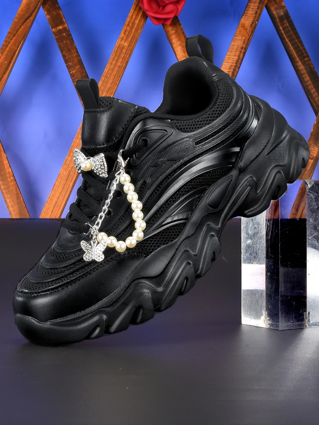 Women's Thick-Soled 5cm Height-Increasing Vulcanized Shoes, Y2K Sweet-Cool Spicy Girl Style, Silver Bow, Pearl Chain Decoration, Black Casual Sneakers, All-Season Mesh Breathable Patchwork Upper, Soft Sole, Lightweight, Unique Design, Student-Friendly, Campus Daily Commute, Versatile for Multiple Occasions, Trendy Women's Shoes