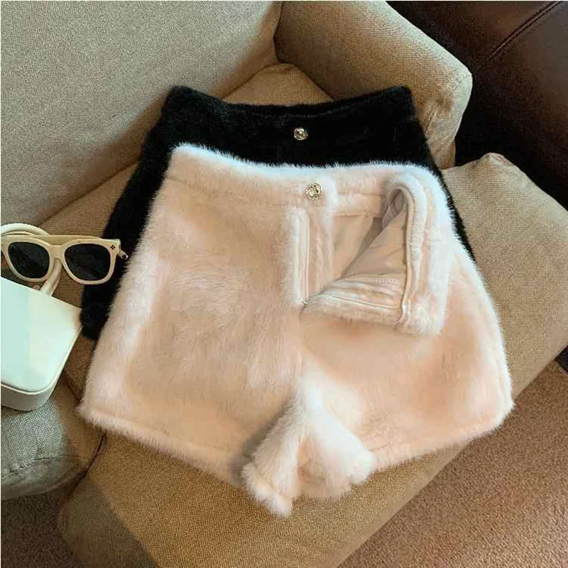 Fashion Plush Shorts For Women Autumn Winter New High Waist Zipper Imitation Mink Fur Shorts Vogue Popular Streetwear Shorts