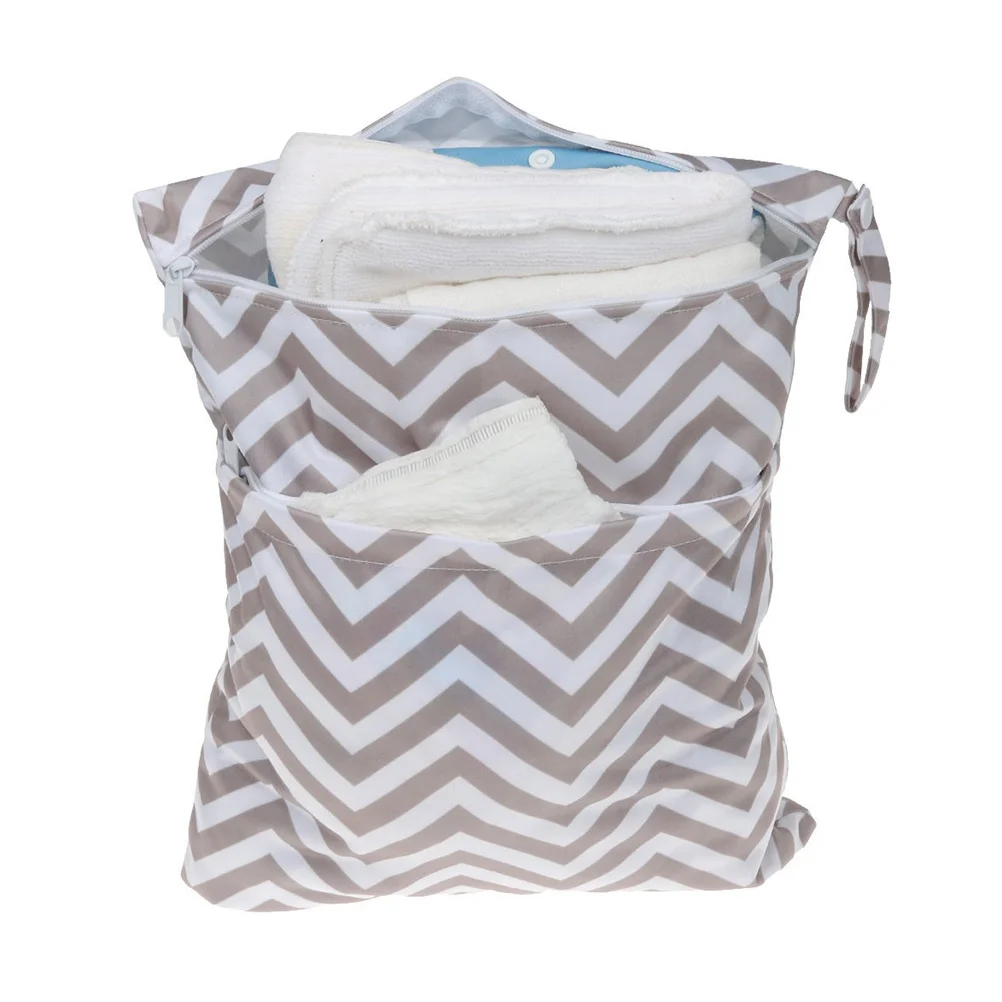 

Infant Diaper Bag Waterproof Bag Resuable Wet Dry Baby Diaper Pouch with Dual Zipper Rainbow (Grey Waved)