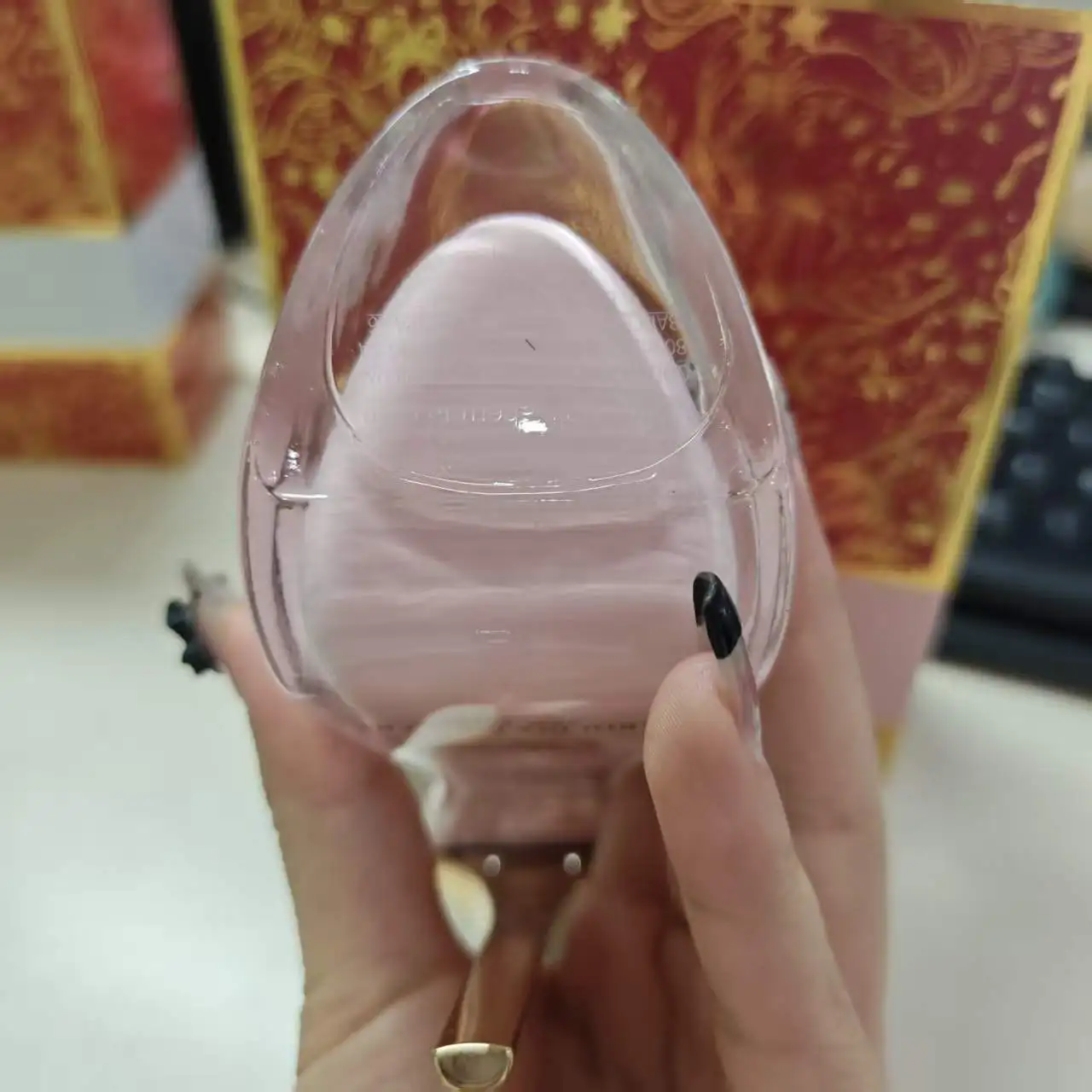 Ca.rolina he'rr'era high-heeled shoes perfume with soft pink ribbon bow, sweet but not greasy flower and fruit fragrance