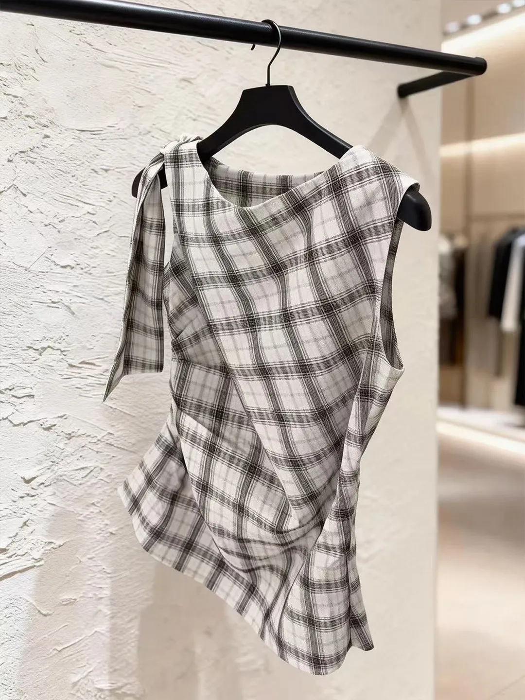 

Retro Plaid round Ne Svel Vest irt Women's Summer New Waist Cinching Slimming Unique Beautiful Small Top
