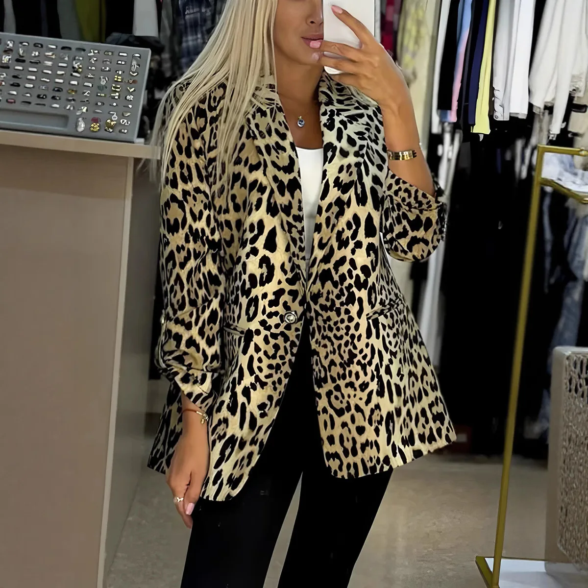 

Fashion Printed Slim Fit Jacket Women Autumn Casual Loose Pocket Jacket For Women 2025