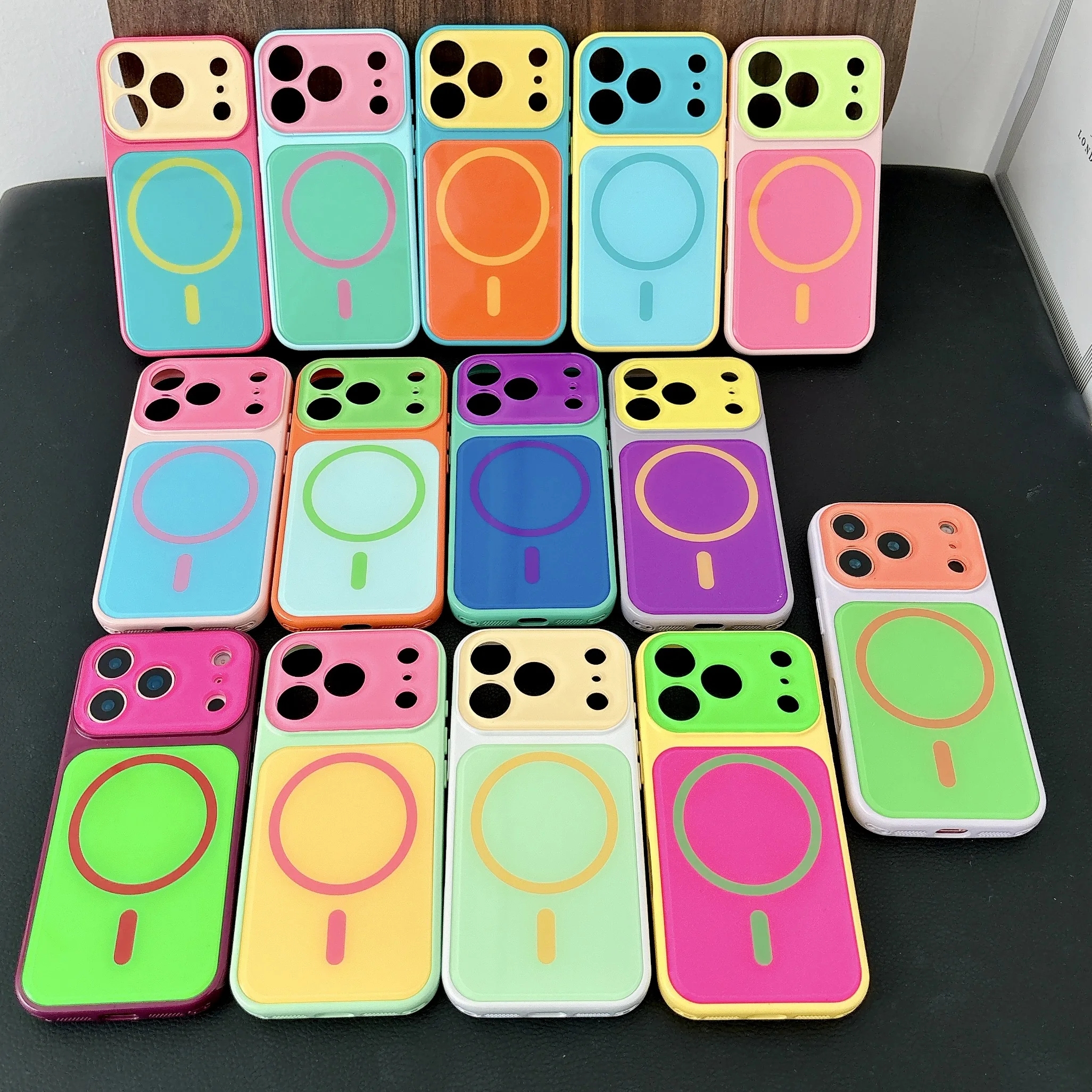 14 Colors Magnetic Case For iPhone 18 17 16 15 14 Pro Max For MagSafe Colorful Crystal Glitter Back Soft Bumper Cover Shockproof