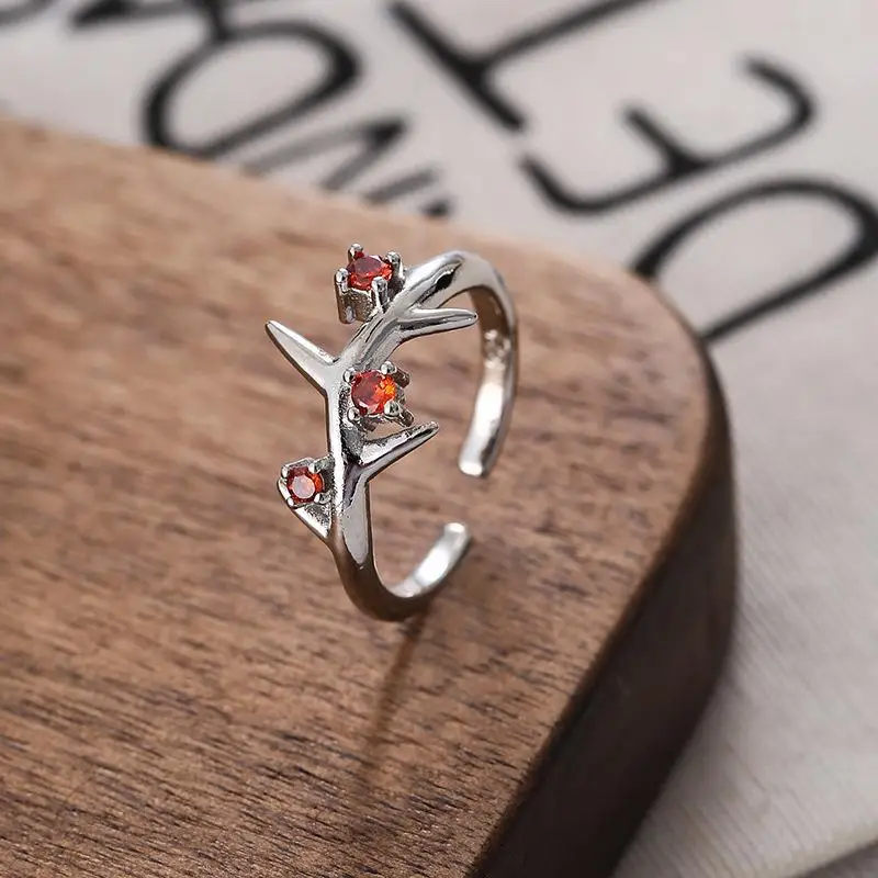 

silver 925 Diamond Red Thorn Ring Unique Design Glossy Sweet Cool Fashion Luxury casualness Ring Party Jewelry