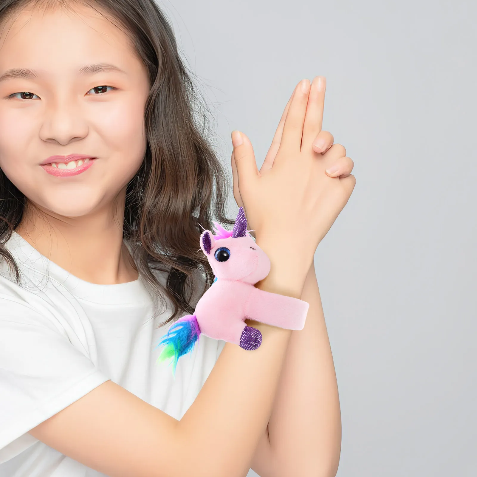 

Stuffed Animal Slap Bracelet Cute Unicorn Kids Party Favor Cartoon Animal Slap Bands Decorative Wristbands for Children