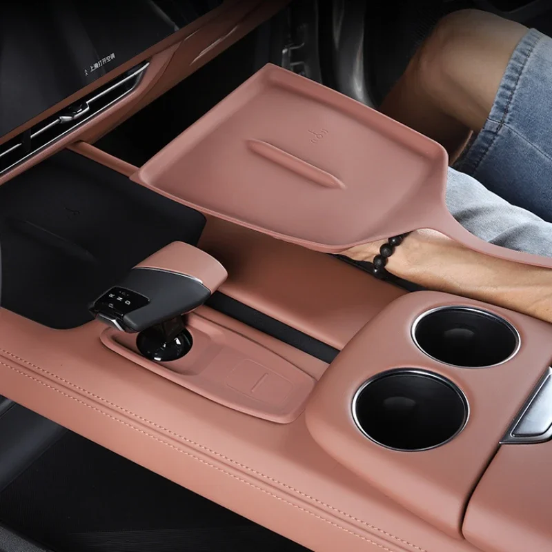 For Changan UNI-Z Car Center Console Water Cup Cover Wireless Charging Pad Gear Cover Interior Protection Silicone Anti-skid Pad 2
