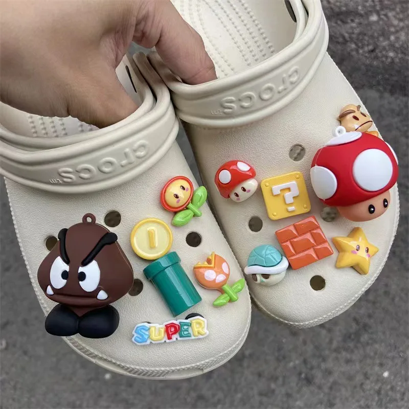 11/13Pcs Super Mario Bros Cartoon Anime Shoe Charms for Clogs Bubble Slides Sandals PVC Shoe Decorations Shoe Flower Accessories