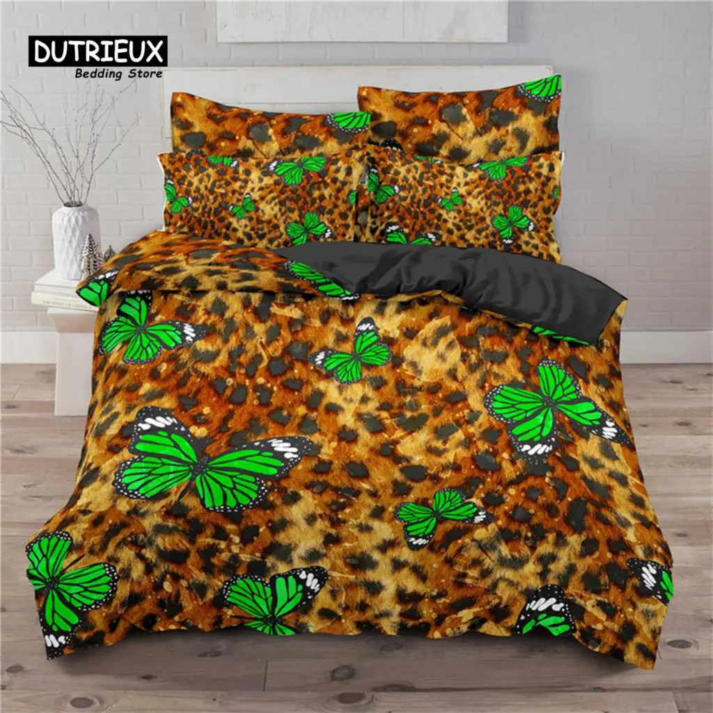 

Soft Butterfly Bedding Set Microfiber Leopard Print Background Duvet Cover Set For Adult Bedroom Decor As Greetings and Presents