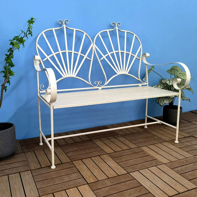 

American garden metal tables and chairs wrought iron double bench retro Nordic garden chair balcony outdoor leisure back chair