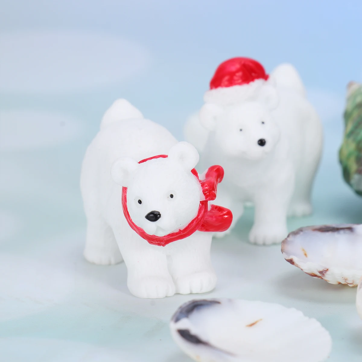 

6pcs Polar Bear Christmas Resin Craft Desktop Ornament Home Office Decoration Unique Miniature Bear Ornament For Family Friends