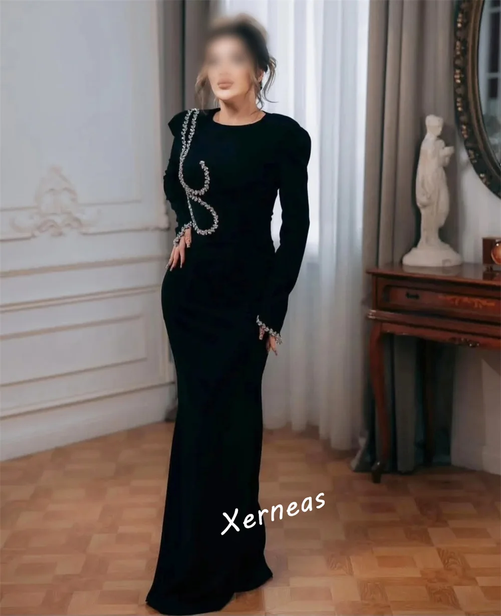 Maßgeschneidertes klassisches O-Ausschnitt mit langen Ärmeln, glitzerndes Trompeten-Schwarz, lange Kleider, elegantes Party-formelles Abendkleid für maßgeschneiderte Anlässe