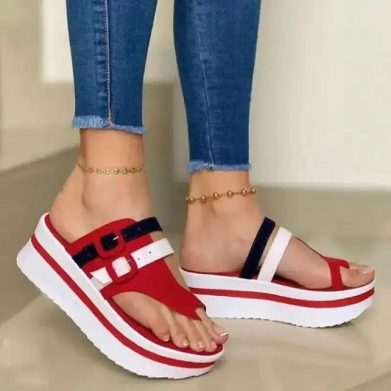 2024 summer new pointed sponge cake and pointed sandals women\'s round toe women slippers sandal luxury sandals