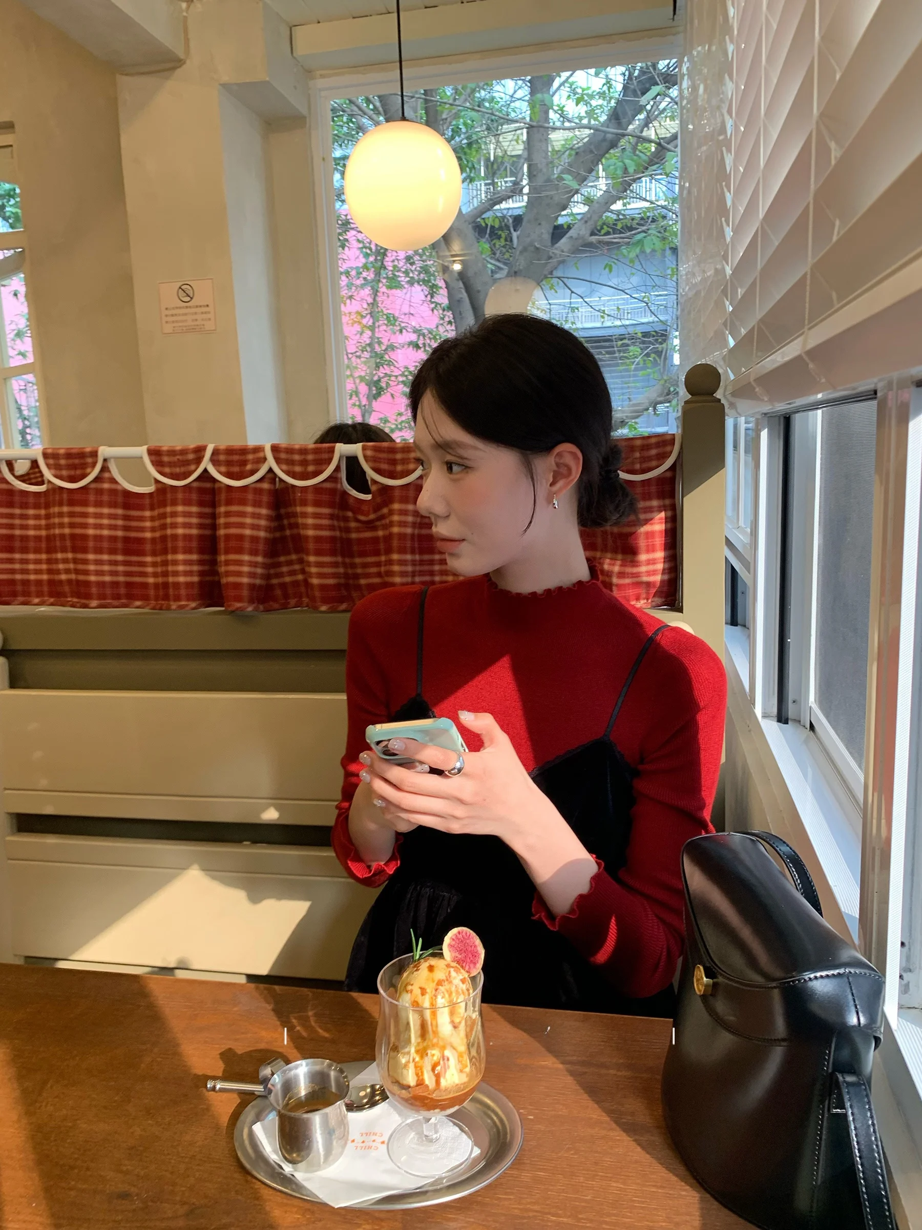 

Ele Bla Velvet Lace V-ne Thin Strap Large Flower Midnight Alice Autumn Winter Aosphere Sensation Outerwear Women's ...