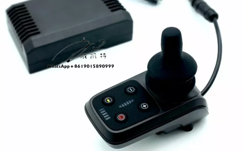 eenvoudig te bedienen elektrische rolstoelcontroller met borstel