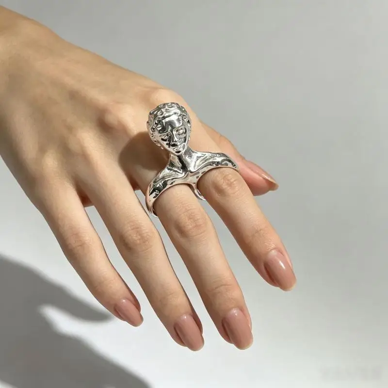 Standing Double-Ring Face Portrait Ring Fashion Minimalist Jewelry 1Pcs Hypoallergenic for Women Girls Daily Wear Party Gift