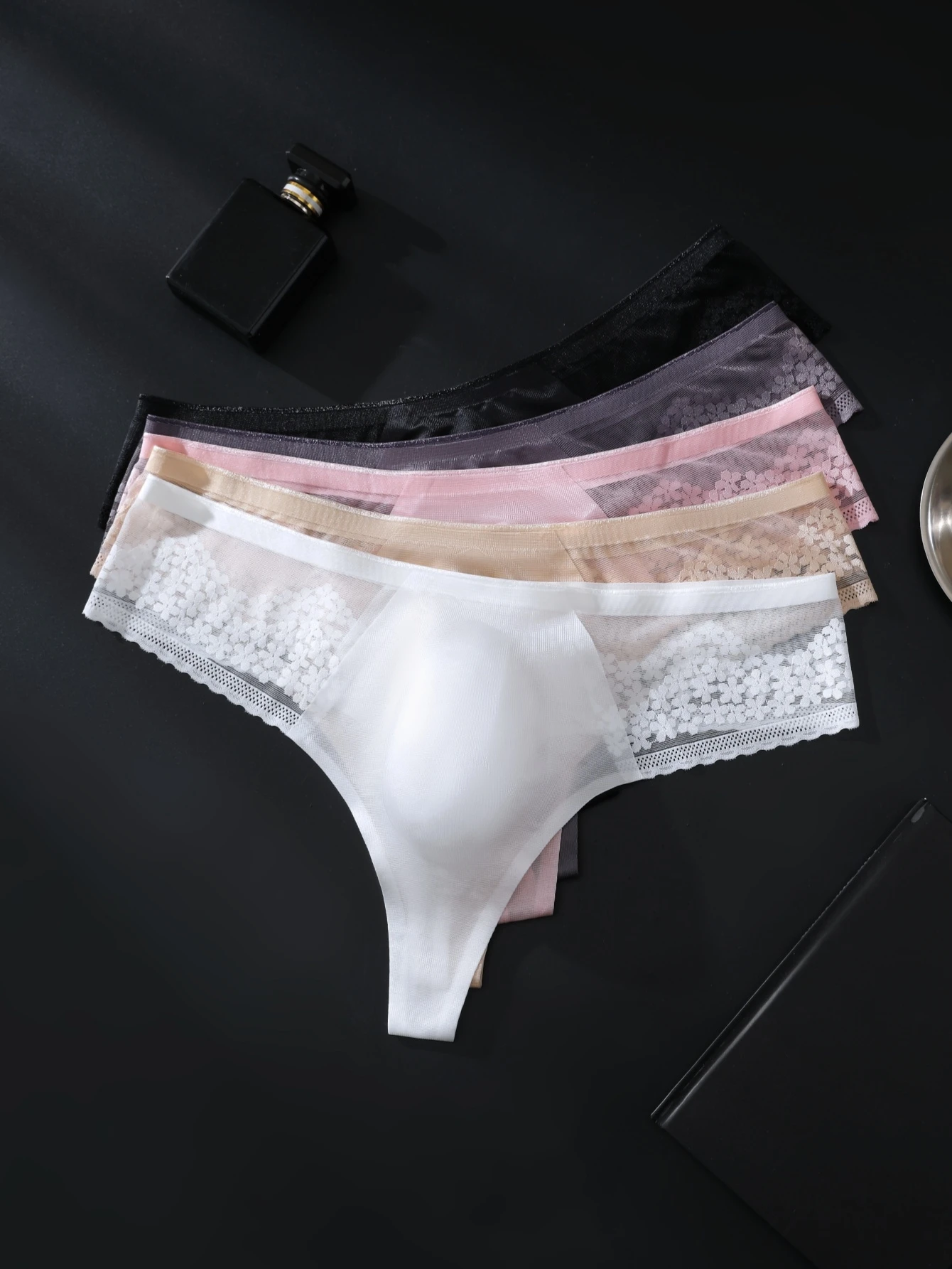 2PCS Men's Low Waist Thong Underwear Solid Color Small Floral Jacquard Mesh Breathable Comfortable Briefs