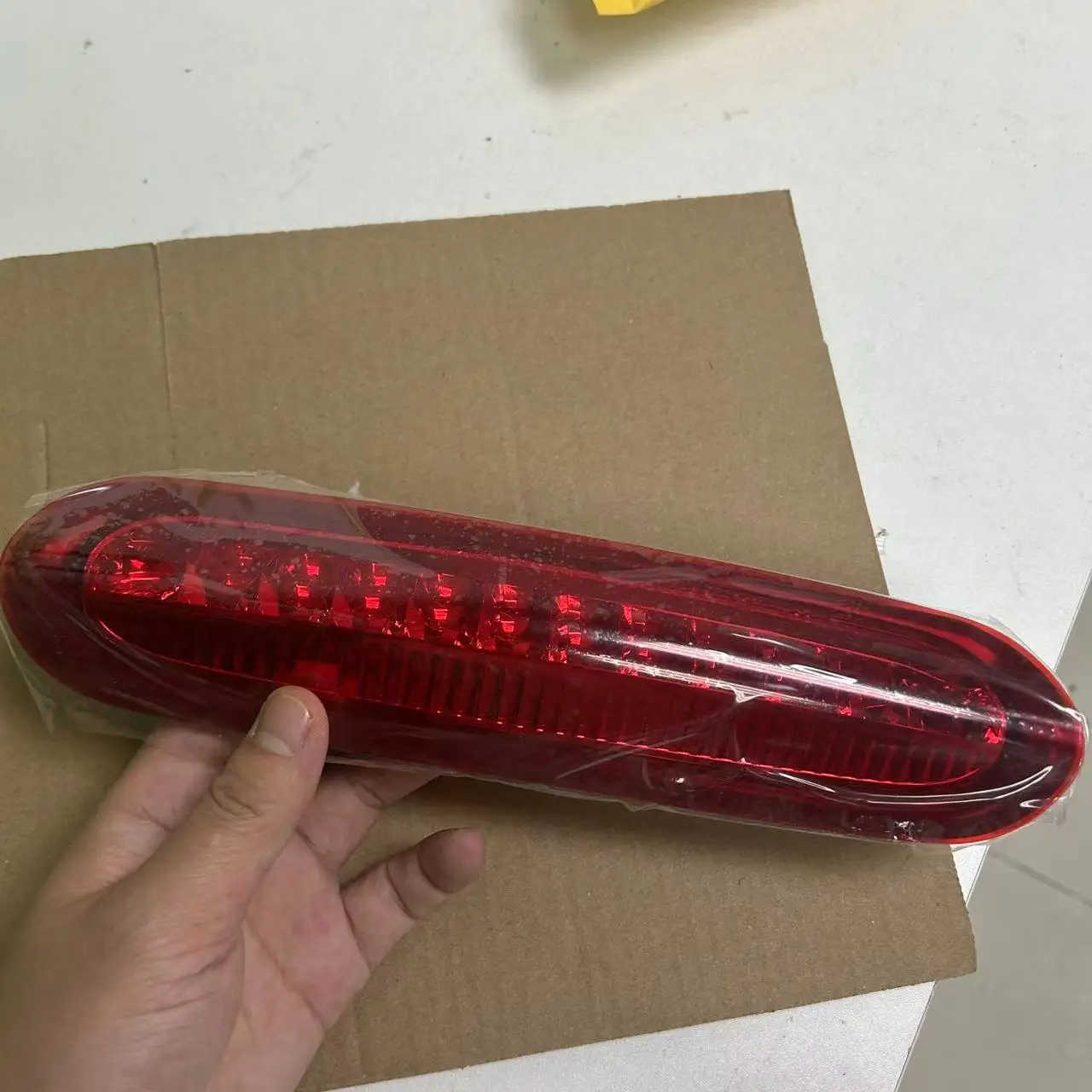 For KIA 2007-12  Carens Original High-mounted Brake Light Tail Light LED Warning Light