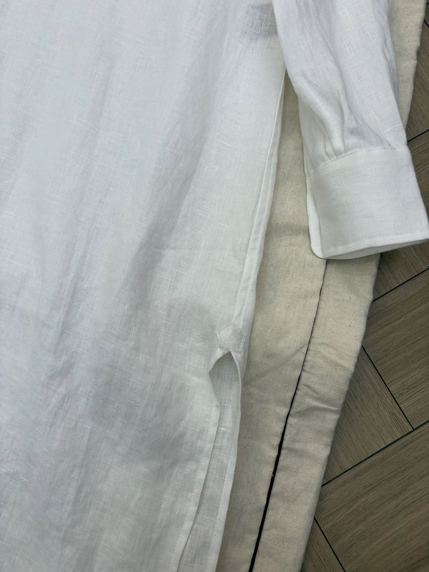 2026 Spring/Summer New Arrival: High-Quality, Stylish, and Retro-Inspired Women's White Linen Shirt Dress
